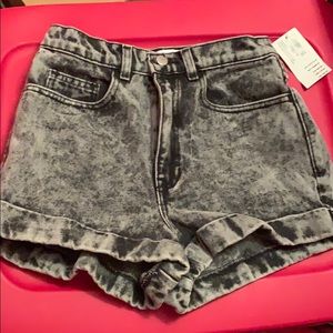 Denim high-waist shorts
